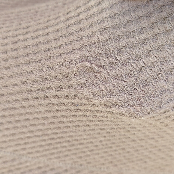 Free Peolle Waffle Thermal Tunic - Picture 3 of 5